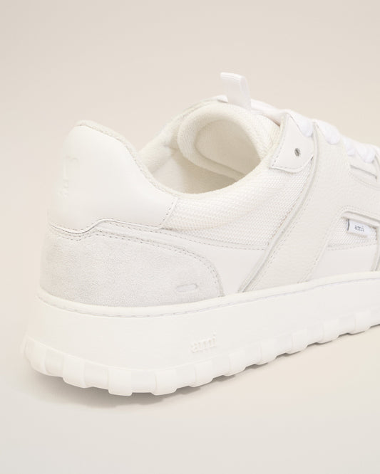 White Smooth Leather Low Top A Walk Sneakers